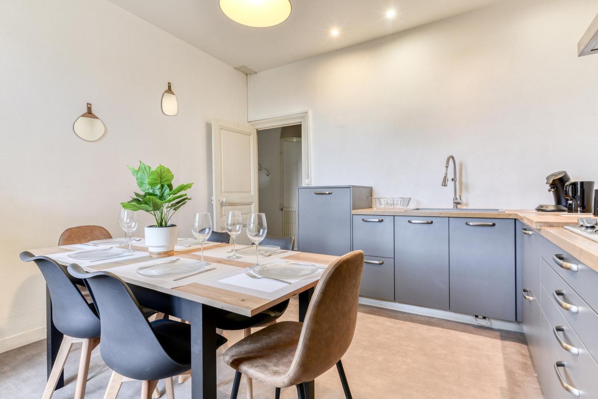 El Marty - Central - Climatisation - Parking Gratuit - Wifi Carcassonne Ngoại thất bức ảnh